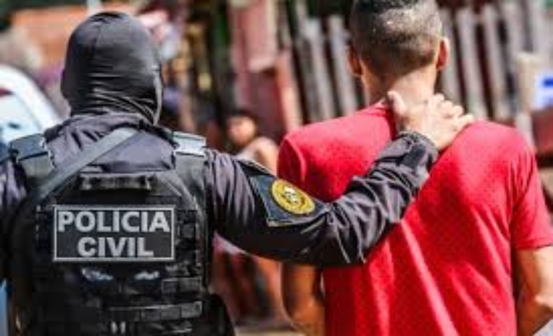 Polícia Civil cumpre mandado e prende estuprador em Mâncio Lima